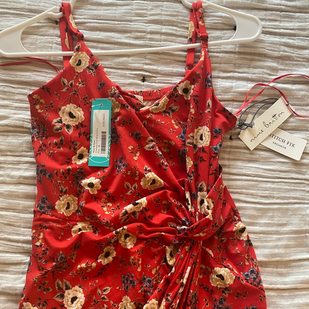 Vivianne midi res dress size medium - Picture 5 of 5